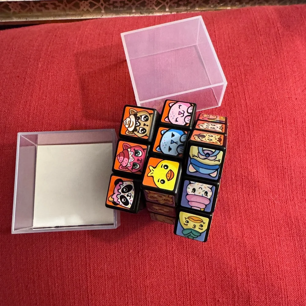 Rubix Cube reposhing this